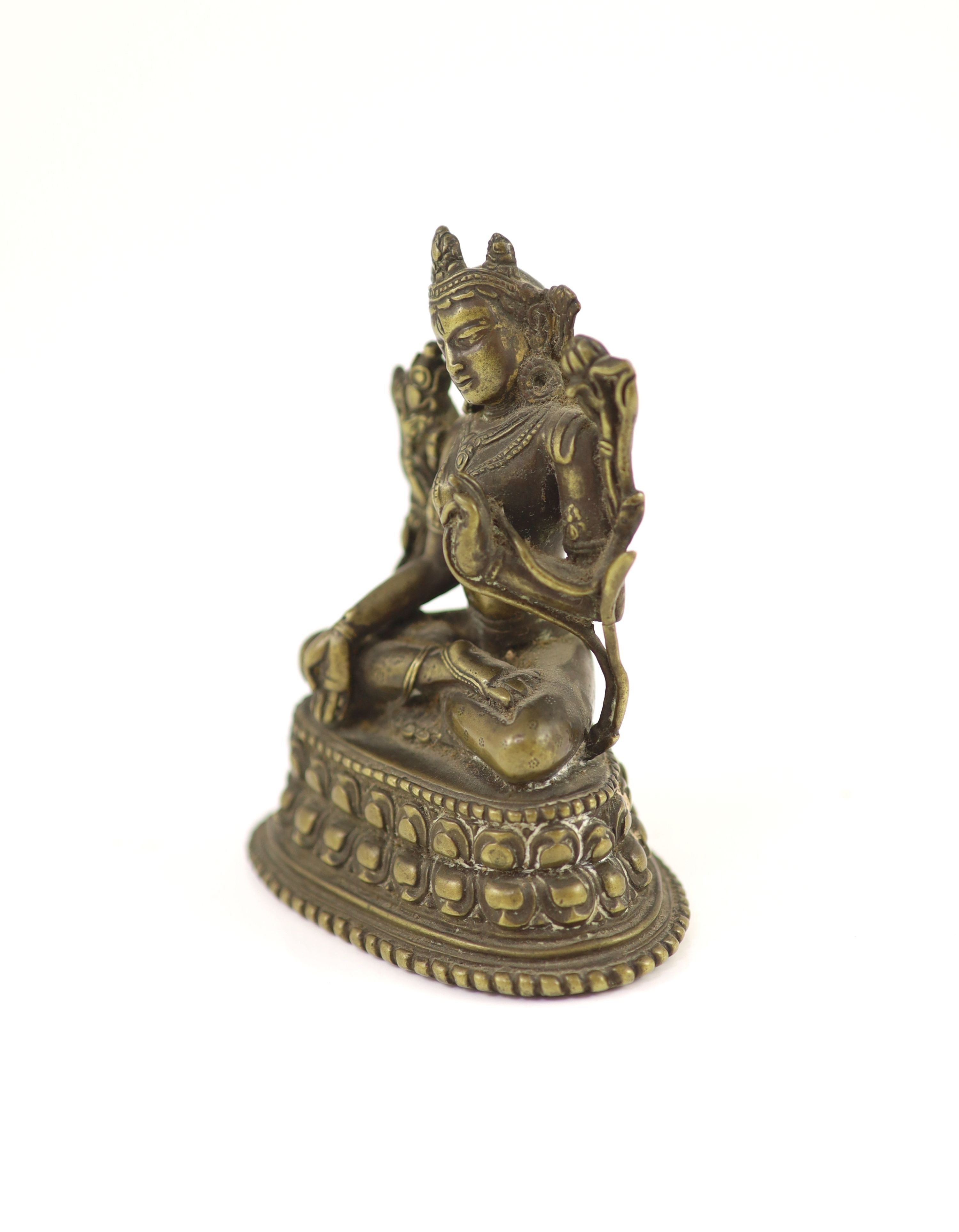 Two Himalayan bronze figures of Bodhisattvas, 19th/20th century, 11.5 and 9.8cm high